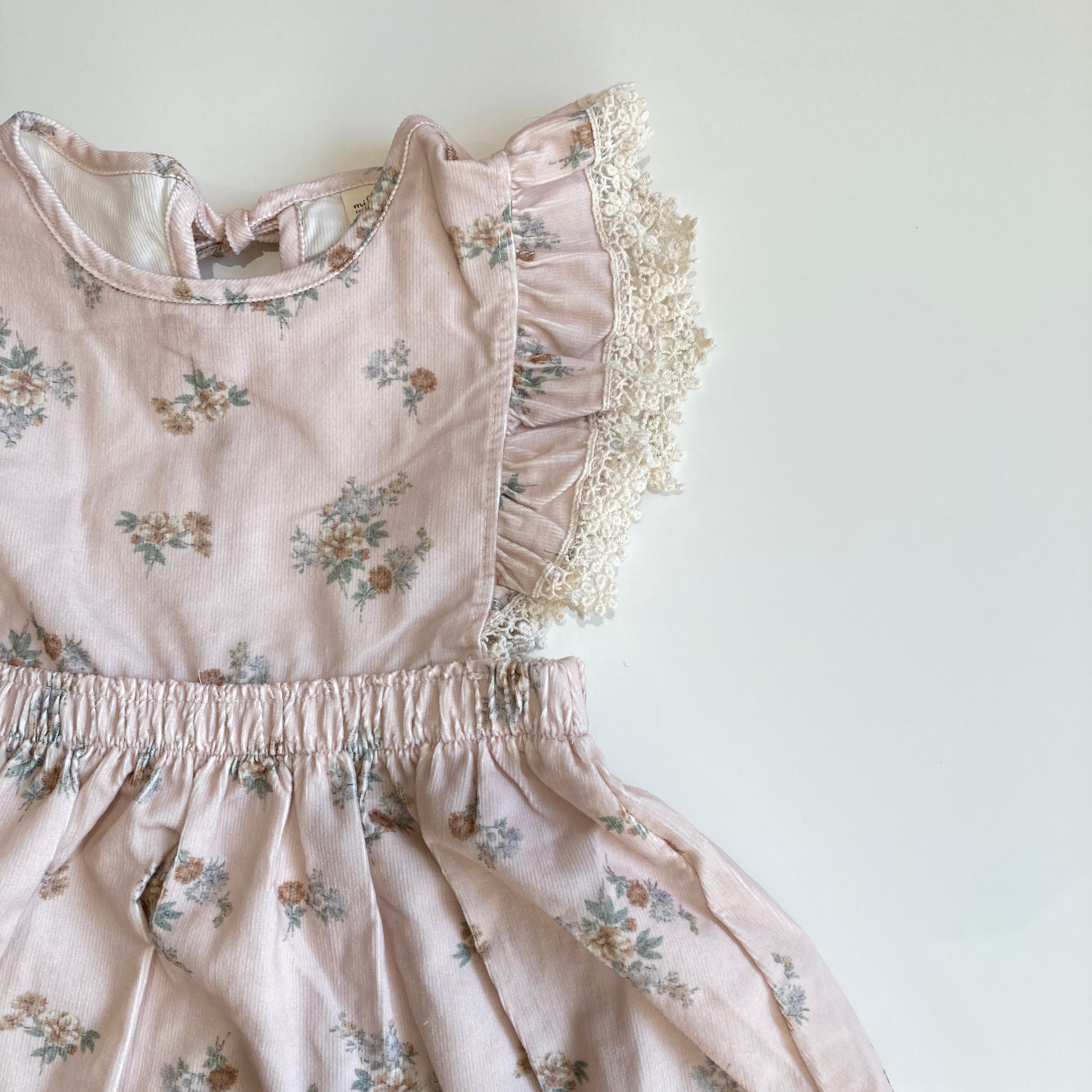 floria onepiece